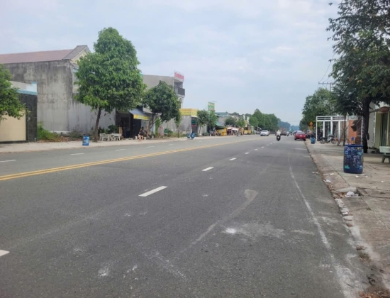 CẦN BÁN GẤP LÔ ĐẤT TẠI VỊ TRÍ KINH DOANH VÍP MỸ PHƯỚC E , BẾN CÁT , BÌNH DƯƠNG