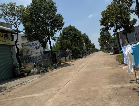 CẦN  BÁN . CĂN TRỌ  MỸ PHƯỚC 3 TP BẾN CÁT BÌNH DƯƠNG 